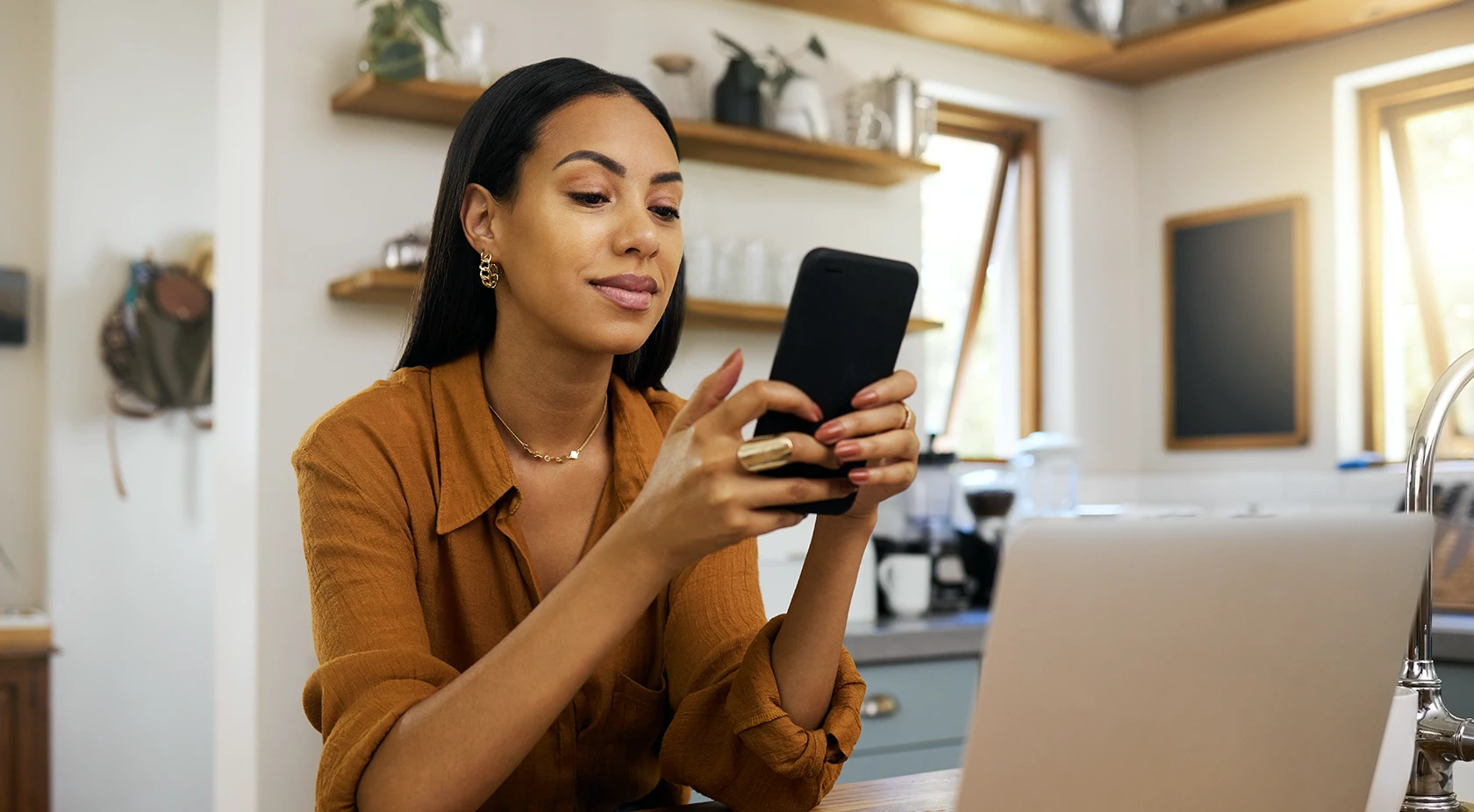 Women on her phone