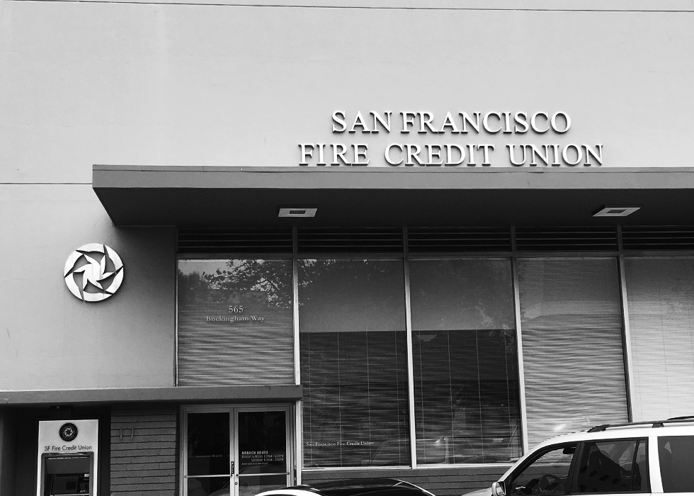 Front of SF Fire Credit Union Stonestown location